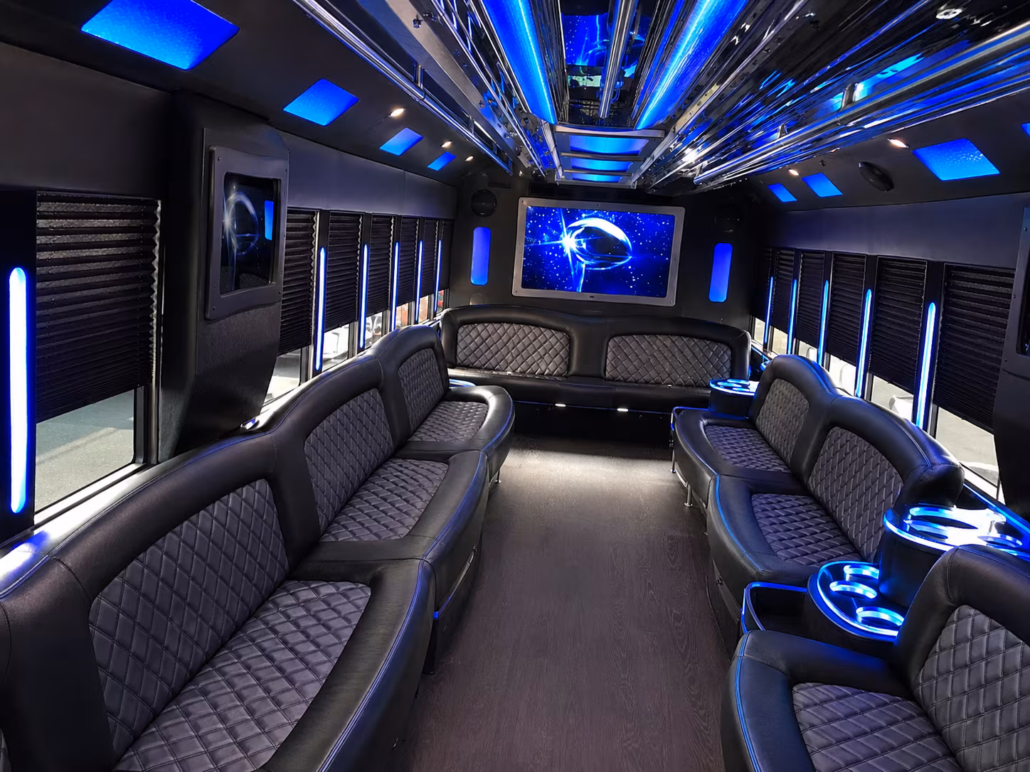 party buses and minibuses for bachelorette and birthday wine tours in johns creek